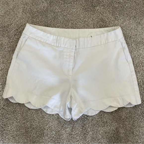 Attyre Pants - Attyre New York Scalloped Hem White Shorts 14